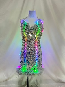 Robe de festival LED pour femmes, costume à paillettes scintillantes avec lumières changeantes de couleur, <span class=keywords><strong>tenue</strong></span> de fête lumineuse pour Burning Man, EDM - Product Image 2