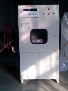 สายการผลิตอลูมิเนียม<span class=keywords><strong>แบบ</strong></span> Thermal Break เครื่องทดสอบความแข็งแรงของ<span class=keywords><strong>มุม</strong></span>อลูมิเนียมและ PVC สำหรับการผลิตหน้าต่างและ<span class=keywords><strong>ป</strong></span>ระตู - Product Image 4