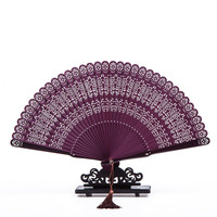 Éventail pliant en bambou HZ, style rétro européen, sculpté, pour femme, élégant, parfumé, mini, petit, peint, style chinois