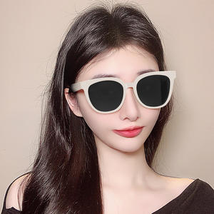 Nouvelles lunettes de soleil unisexes, monture PC, type polarisé UV400, pare-soleil noir pour grands visages, style européen - Product Image 4