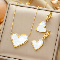 Collier en forme de cœur irrégulier plaqué or 18 carats vintage, cadeau, collier avec pendentif en forme de cœur en acier inoxydable, ensemble de boucles d'oreilles pour femmes