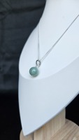 Collar Unisex de Jadeíta Elegante, Certificado NGTC Tipo A, Chapado en Plata 925 con Diamantes Cultivados, Ideal para Ocasiones Especiales
