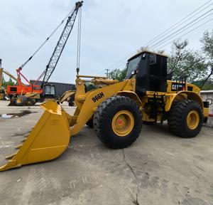 Chargeuse sur pneus CAT 966H d'occasion robuste, fabriquée au Japon, équipement de chargement fiable CAT966H avec peu d'heures de fonctionnement - Product Image 4