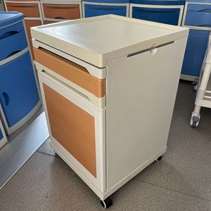 Mesa de Noche Integrada de Acero y Plástico para Hospital, con Superficie Móvil de ABS, Fácil de Limpiar, para Uso en Hospitales y Residencias de Ancianos - Product Image 2