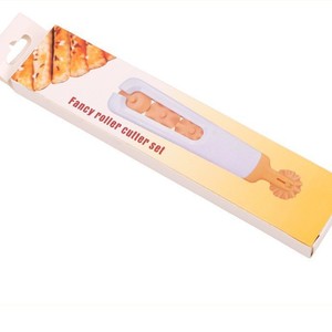 Cortador de Masa de Plástico 4 en 1, Rodillo para Pizza, Cuchillo para Dar Forma, Juego de Herramientas para Hornear y Repostería - Product Image 5