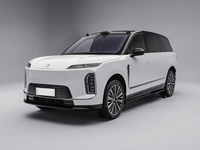 Vente Flash NIO ES9 2026 SUV Électrique de Luxe 707HP Autonomie de 620km Batterie de 102kWh Grande Voiture 6 Places pour Usage Professionnel et Familial