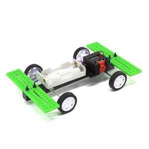 OKYN251010-2 Kit de Materiales para la Construcción de un Vehículo de Tracción en las Cuatro Ruedas, Manualidades, Ciencia y Tecnología - Product Image 6