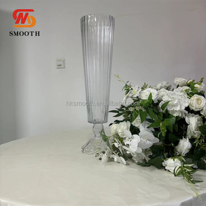 SMOOTH Wholesale Wedding Table Centerpieces Cheap Colored Tall Ribbed Glass <b>Vase</b> for Flower Arrangements - Product Image 3