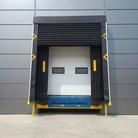 Système d'abri gonflable en PVC durable pour quais de chargement de camions, avec rebord de nivellement mécanique et joints d'étanchéité pour quais