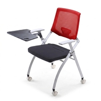 Chaise de formation moderne avec support lombaire fixe, dossier en maille, accoudoirs réglables et coulissants, siège rabattable, tablette d'écriture horizontale empilable