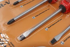 Outils à main multiples <span class=keywords><strong>TPR</strong></span> Jeu de tournevis à fente en plastique Tournevis magnétique à fente/Phillips/Torx - Product Image 6