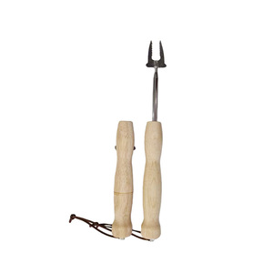 Fourchette de barbecue rétractable en acier inoxydable avec manche en bois, outil de camping portable multifonctionnel - Product Image 1