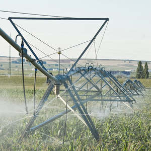 Système d'irrigation à pivot central à économie d'énergie avec arroseur d'extrémité pour terres agricoles de 30ha à double pulvérisation et pompe - Product Image 1