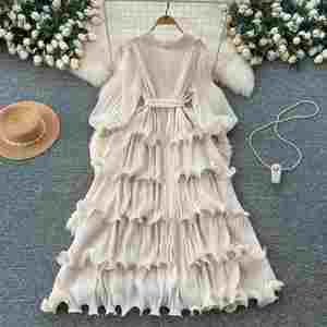 Vestido Midi Plisado con Cuello Vuelto Estilo Vintage Primavera 2025 para Mujer, Manga Linterna, Corte Imperio, con Volantes y Encaje - Product Image 4