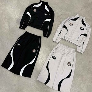 Set Giacca <span class=keywords><strong>e</strong></span> <span class=keywords><strong>Pantaloni</strong></span> Antivento in Nylon Leggero con Logo Personalizzato, Completo Sportivo Due Pezzi - Product Image 1