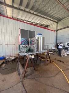 เครื่องทำน้ำแข็งเกล็ดอุตสาหกรรมรุ่นใหม่ของจีนยี่ห้อ <span class=keywords><strong>Yiren</strong></span> พร้อมมอเตอร์สำหรับโรงงานผลิต-2.5กิโลวัตต์ รับประกัน 1 ปี - Product Image 3