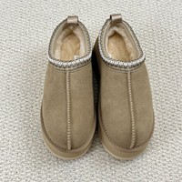 Bottes classiques pour femmes, bottes de neige de haute qualité, pantoufles chaudes à enfiler pour femmes, styles tendance pour chaussures à plateforme avec logo