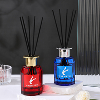 Lot de diffuseurs à bâtonnets écologiques sans plomb 100 ml, parfum d'ambiance longue durée, désodorisant d'intérieur au design carré pour chambre à coucher