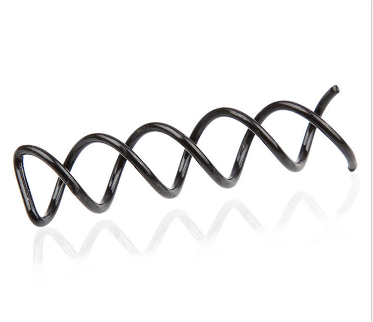 สินค้าสีดำที่ไม่มีบรรจุภัณฑ์อาจรวมกันเป็นลูกบอล