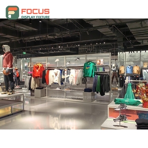 Solución Integral de Tienda Boutique: Sistema de Exhibición de Acero Inoxidable para Minoristas, Solución de Equipamiento para Tiendas de Ropa de Franquicia - Product Image 4