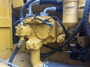 Excavatrice d'occasion Cat 320D2L jaune, équipement de construction lourd sur chenilles - Product Image 3