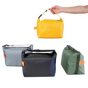 Sac à déjeuner pliable en tissu Oxford isolé, résistant à l'eau et durable, grande capacité, écologique pour les employés de bureau et les étudiants - Product Image 1