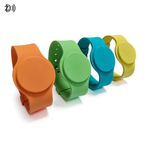 Pulsera de Silicona Ajustable con Chip NFC NTAG213 NTAG215 NTAG216 para Niños, con Función de Rastreo - Product Image 4