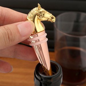 Wholesale Vintage Horse Head <b>Wine</b> Stopper Perfect Birthday Gift Exquisite Reusable Metal Bar Accessories Red <b>Wine</b> Bottle Stopper - Product Image 3
