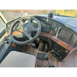 Autobús de Lujo de 50-70 Asientos, Modelo 6121, con Airbag, Motor Diésel, Transmisión Manual, Estándar de Emisiones Euro 3, Vehículo <span class=keywords><strong>Usado</strong></span> en Buen Estado, a Bajo Precio - Product Image 3