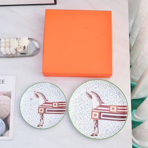 Juegos de platos de cena de porcelana de hueso ecológicos de 2 piezas simples nórdicas con patrón de incrustaciones doradas precio de fábrica - Product Image 4