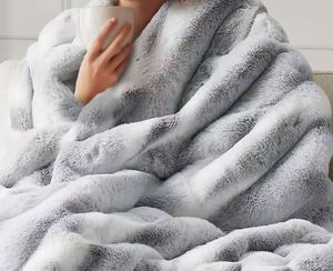 Couvertures polaires vente en gros couverture Sherpa fausse fourrure de lapin avant peluche velours dos pour chambre - Product Image 6