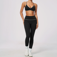 Pakaian Olahraga Wanita 2 Potong Bahan Spandex/Nylon, Bernapas, Anti Kusut, Menyerap Keringat, Kerah Bulat, Lengan Pendek