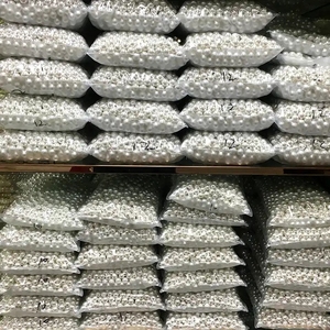 ลูกปัดพลาสติกมุกสีขาวครีมแบบเจาะรูครึ่งวงกลม ลูกปัดพลาสติกมุก ABS ขายส่ง - Product Image 1