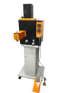 Compact and Portable Easy to Move Dispenserdouble Head Hot Melt Adhesive Spraying Machine for Sneakers Making - Product Image 3