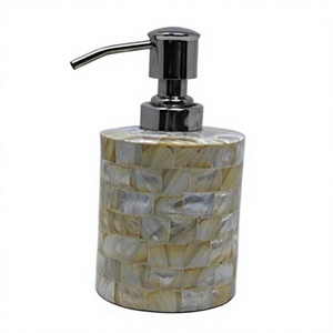 Distributeur de savon élégant en coquillage naturel rond pour ensemble de salle de bain, facile à nettoyer, bouteille décorative pour lotion, ensembles de salle de bain - Product Image 1