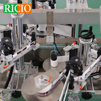 Machine d'étiquetage verticale automatique RICIO OEM pour bouteilles carrées en verre, autocollante, pour étiquettes avant, arrière et supérieures