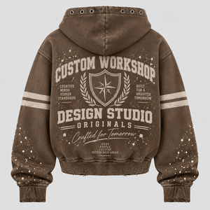 Sweat à capuche personnalisé, coupe ample et carrée, imprimé graphique, détail en strass, streetwear, qualité supérieure, style urbain moderne, sweat à capuche pour homme - Product Image 2