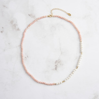 Collier tendance RINNTIN GMN52 plaqué or avec perles d'opale rose naturelle et perles de coquillage pour femme