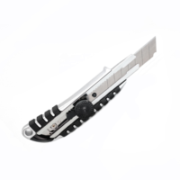 Cutter rétractable robuste en acier inoxydable avec poignée ergonomique en caoutchouc et lame cassable pour la découpe de papier DIY
