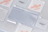 Sac en PVC givré personnalisé par le fabricant, petit format, avec fermeture éclair refermable, pour l'emballage de bijoux transparents