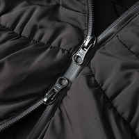 Nouvelle conception de veste matelassée d'hiver pour femmes, de haute qualité, personnalisée, à capuche, réversible, en nylon, avec logo et boutons