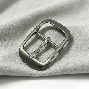 Boucle en métal rectangulaire arrondie en argent poli, fermoir à ardillon à coins carrés lisses pour ceintures en cuir, sacs à main et accessoires vestimentaires - Product Image 1