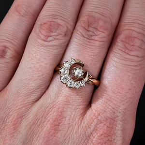 Anello da donna vintage con stella e luna in zirconia cubica, gioielli alla moda - Product Image 2