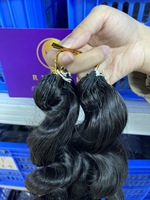 Cheveux 100% humains # Cheveux synthétiques ondulés 1b pour tresses au crochet, qualité supérieure, effet plume, produits de beauté pour femmes