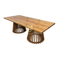 Best-seller Designs nordiques Table à manger Meubles de maison Ensemble table à manger en bois Table à manger d'appartement