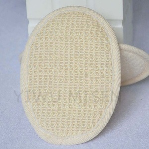 Éponge de loofah naturelle et écologique avec corde en coton, forme ovale, exfoliant pour le corps - Product Image 3