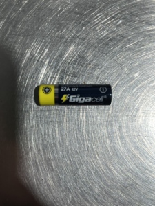 แบตเตอรี่อัลคาไลน์แรงดันสูง 27A 12V สำหรับเครื่องมือไฟฟ้า นาฬิกา รถยนต์ ของเล่น - Product Image 2