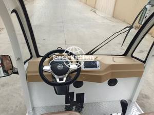 Autobús Turístico Eléctrico en Oferta, de 4 a 17 Asientos, con Batería de Plomo-Ácido, 60 km/h - Product Image 3