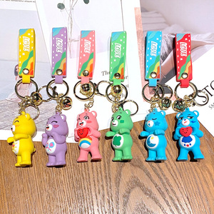 Llavero de PVC de dibujos animados y anime 2026 con diseño de oso de amor, luna, trébol de cuatro hojas, sol y arcoíris, con campana, ligero y creativo - Product Image 2
