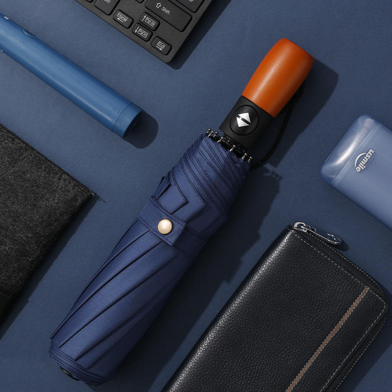 สีน้ำเงินเข้ม